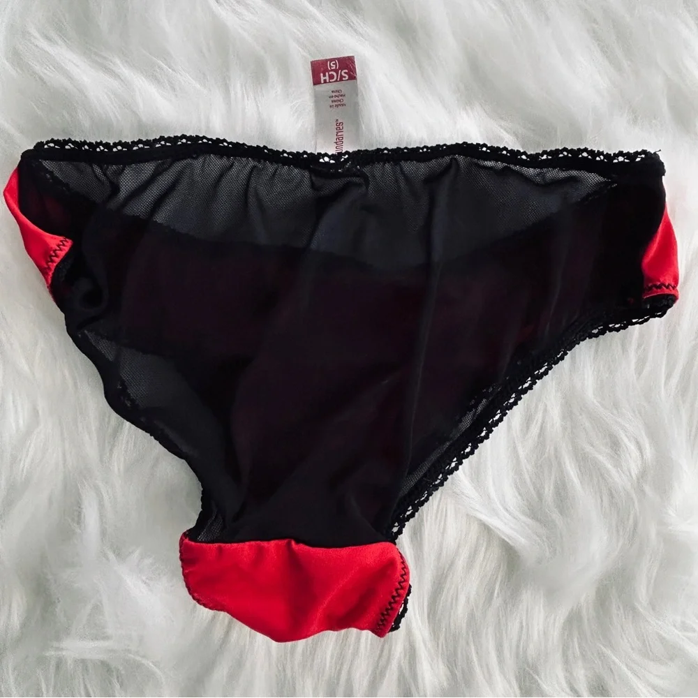 🔥Santa Baby' Panties‎ Sheer Back by No Boundaries